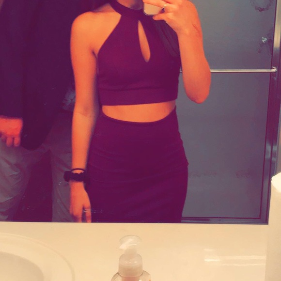 Burgundy two piece Lulus dress small - Picture 16 of 16